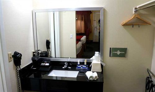 Hotel Vernon Ngoại thất bức ảnh